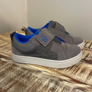 UGG Australia Suede Sneakers Boy Size 9